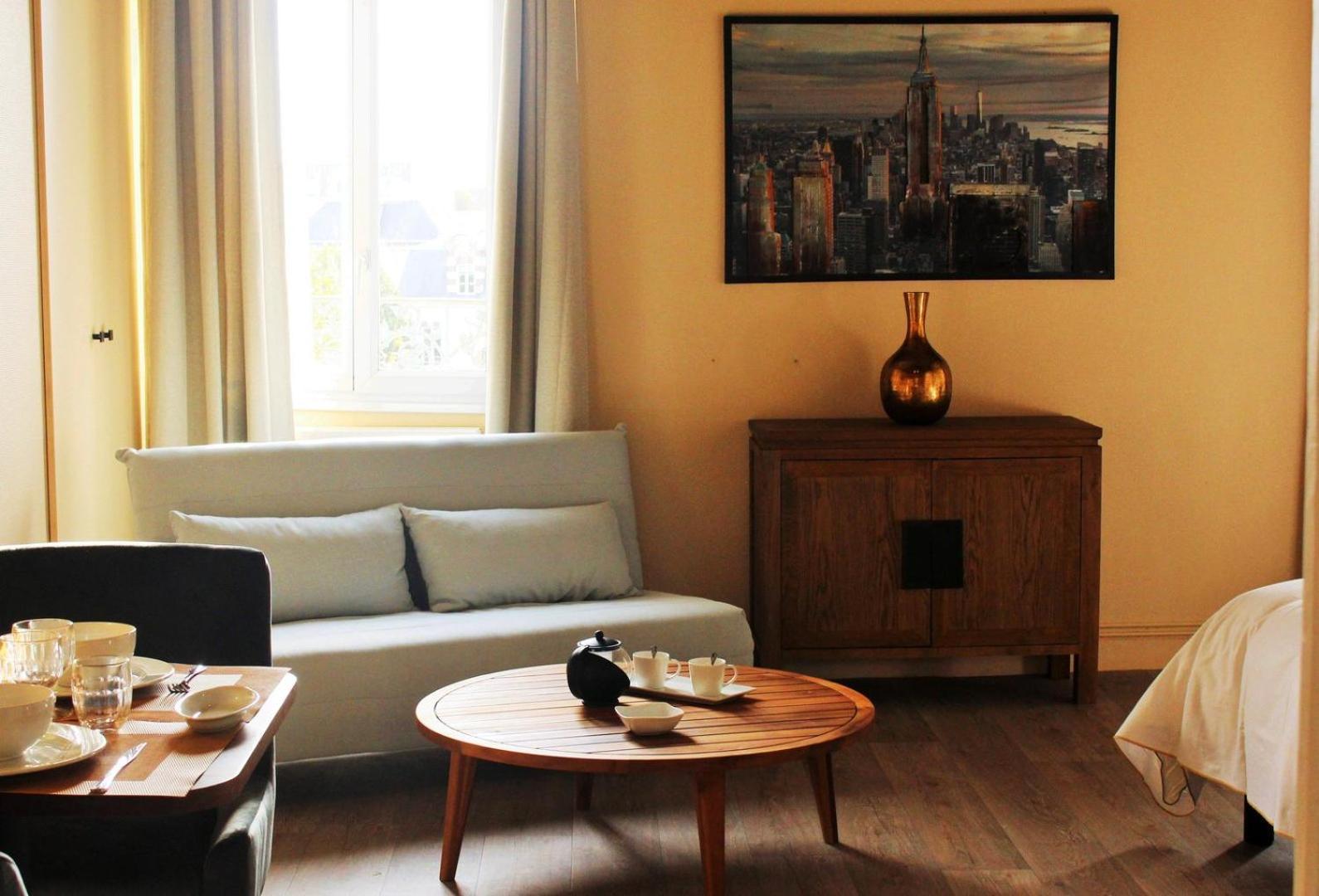 Appartement Fulbert - View On Cathedral And Place Des Epars *